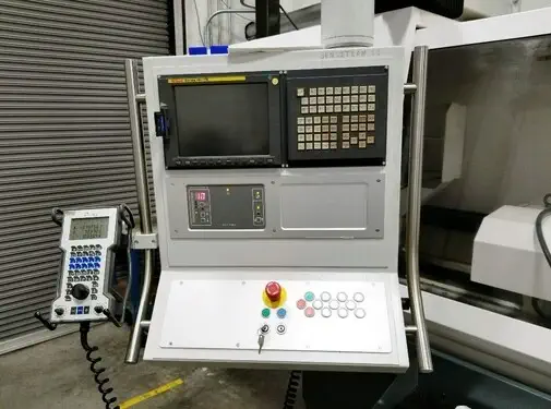 Studer S40 cylindrical grinder